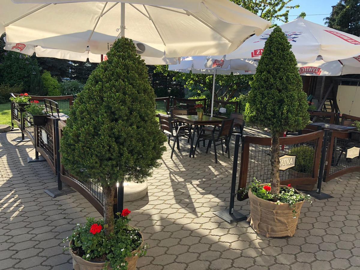 فندق Bialy Kruk Starogard Gdański المظهر الخارجي الصورة